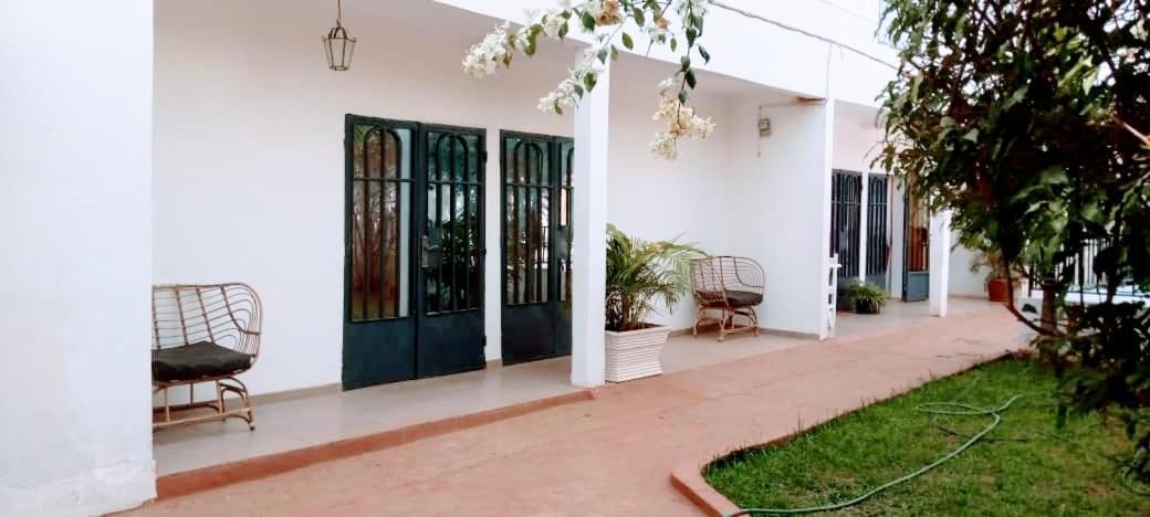 Yaoundé Appartement 2 Chambres Residence Avec Piscine מראה חיצוני תמונה